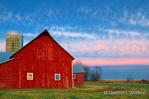 Red Barn At Sunrise_10697.jpg - Photographed near Richmond, Ontario, Canada.